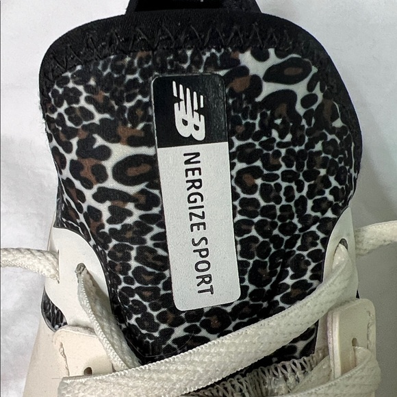 New Balance Women's Nergize Sport Leopard Walking Sneakers Size 10 - Picture 7 of 12